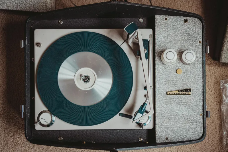 Beautiful Blunders: When Britain's Turntable Disasters Became Tomorrow's Sound